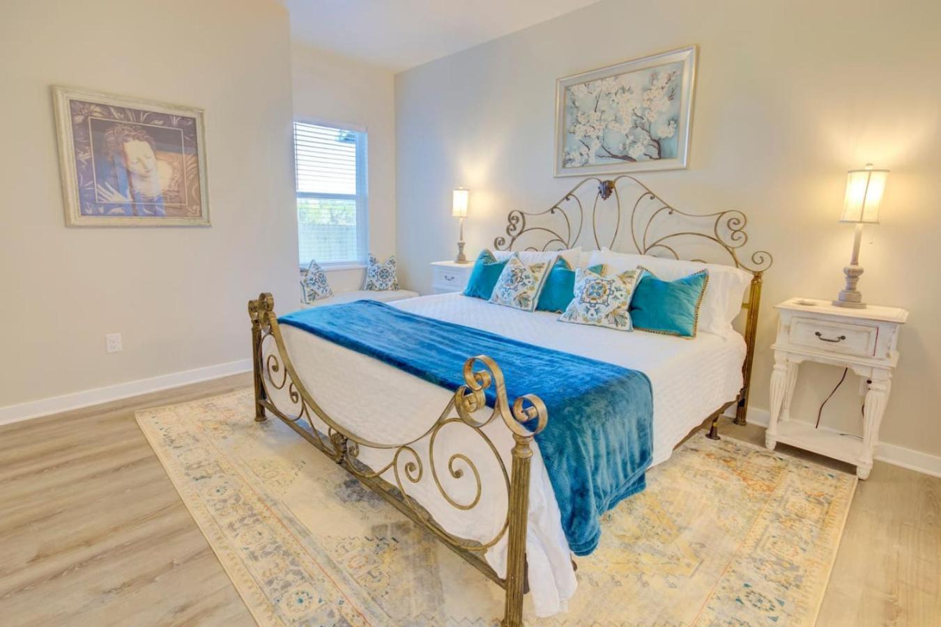 The Lodge At Little Ranches Central Sleeps 26 Wimberley Bagian luar foto