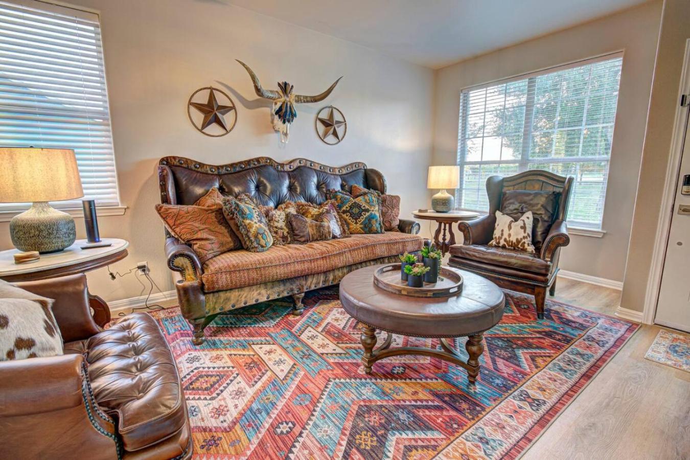 The Lodge At Little Ranches Central Sleeps 26 Wimberley Bagian luar foto