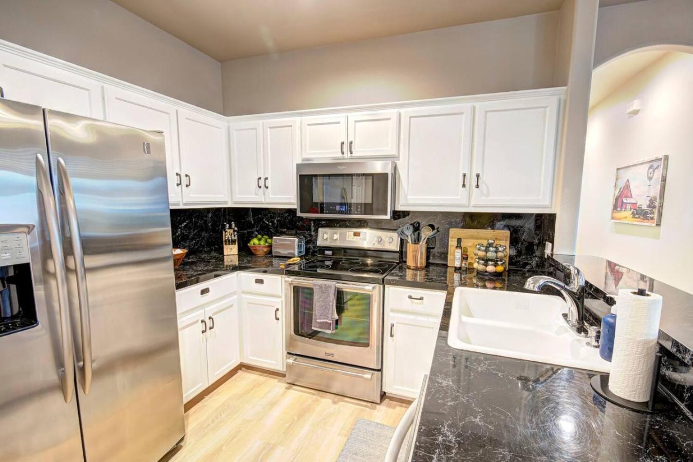 The Lodge At Little Ranches Central Sleeps 26 Wimberley Bagian luar foto