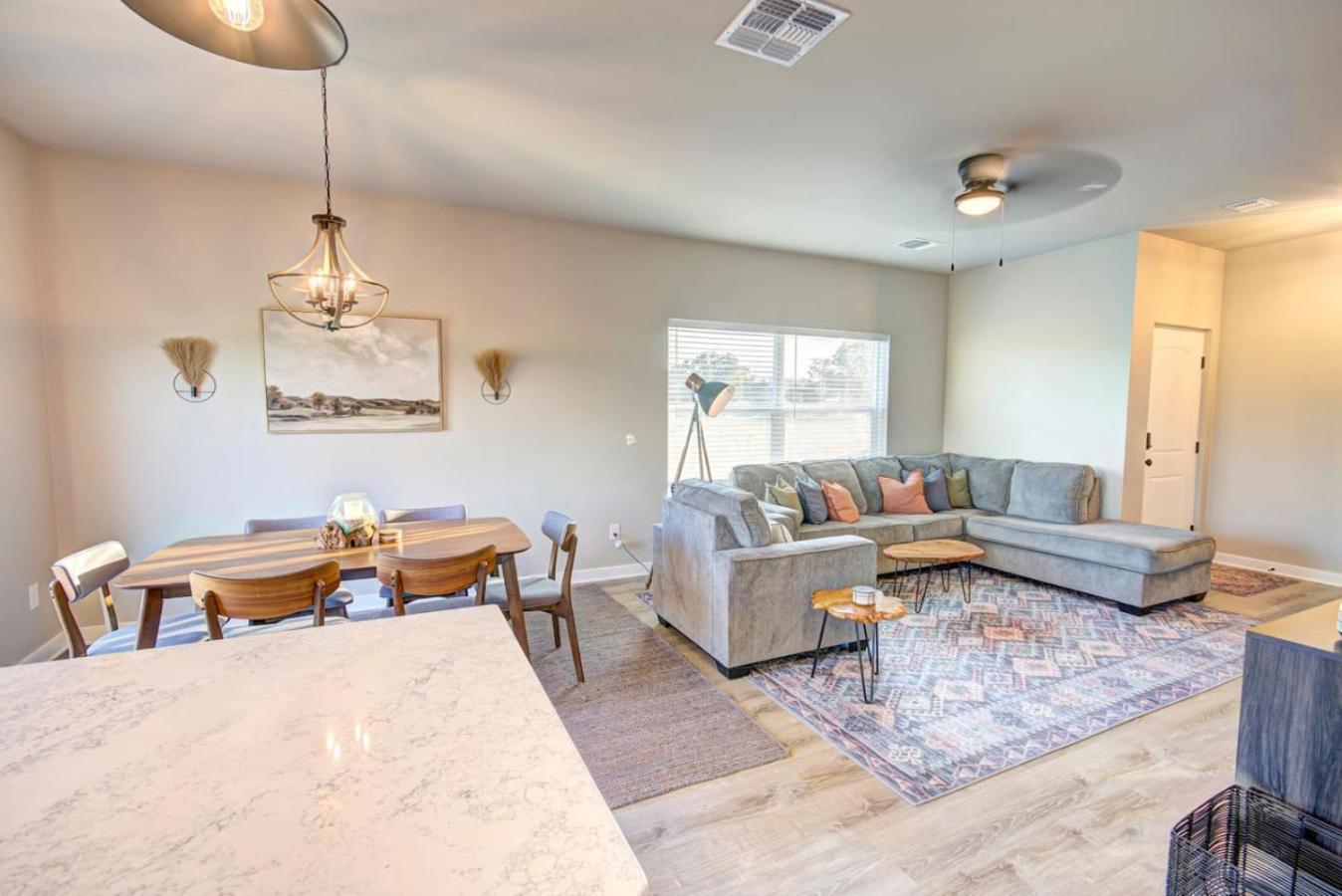 The Lodge At Little Ranches Central Sleeps 26 Wimberley Bagian luar foto